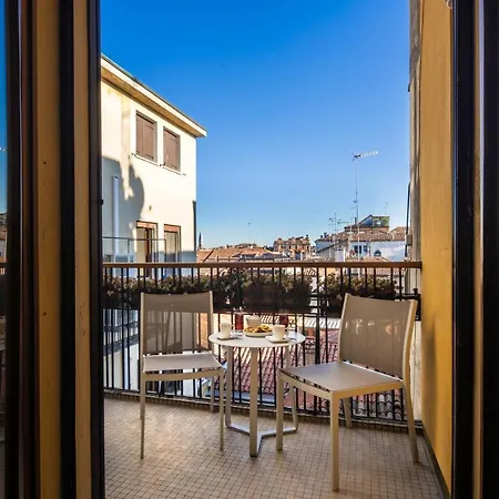 Lhost In - The Big Dream Apartamento Venecia